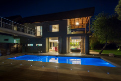 Commercial product, interiors and advertising photographer in Johannesburg, Sandton and Pretoria by Quintin Mills